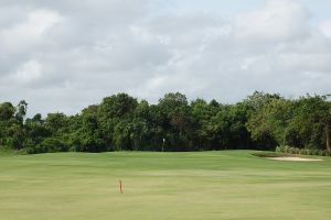 Punta Blanca 16th Approach